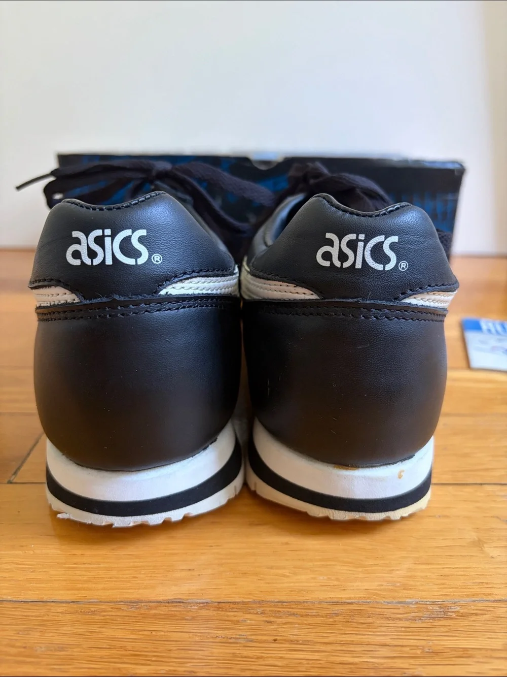 Deadstock Vintage ASICS Corsair Onitsuka Tiger Sneakers Running Shoes Size 10
